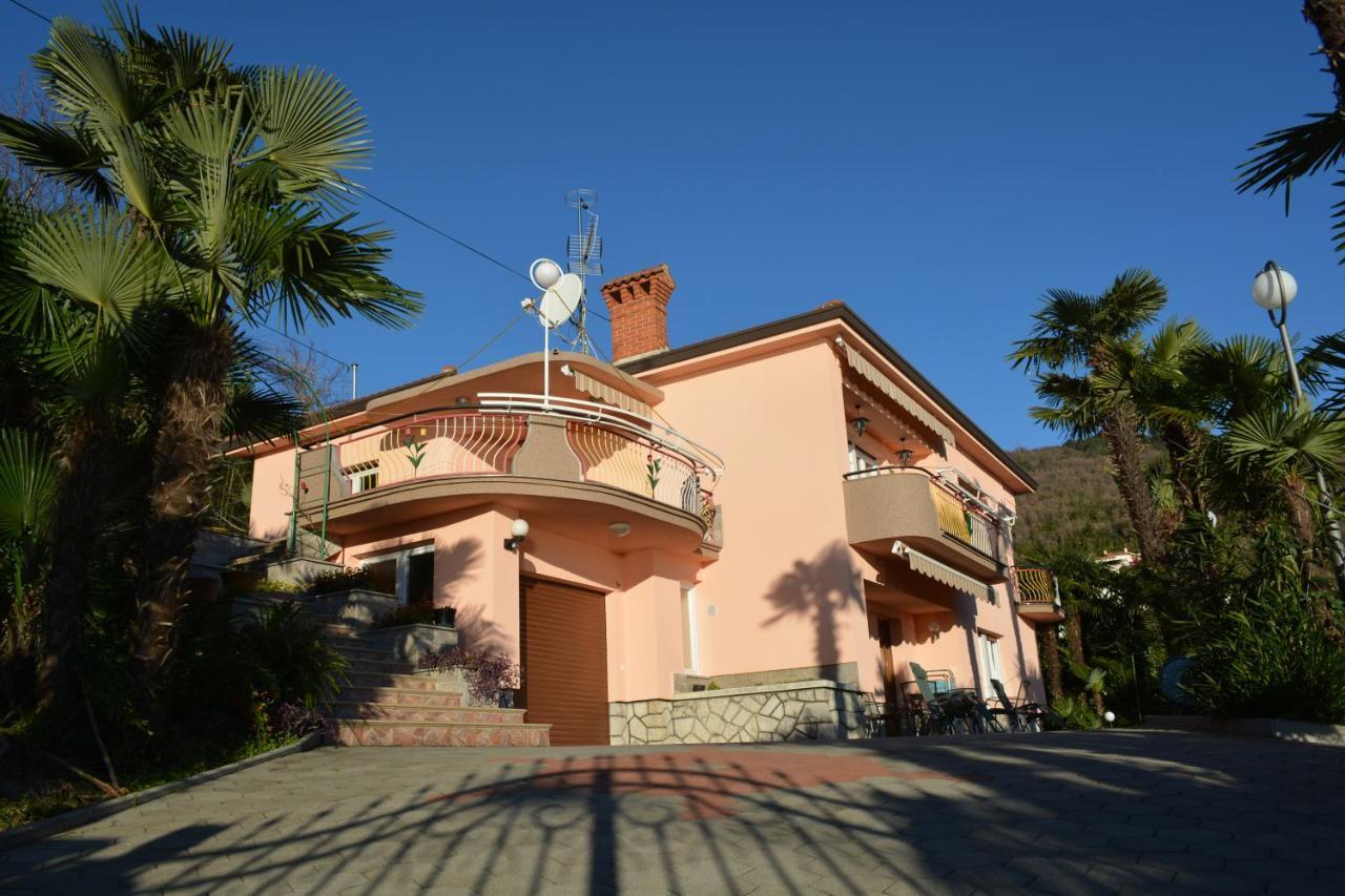 Apartment Valentina Opatija Exteriör bild