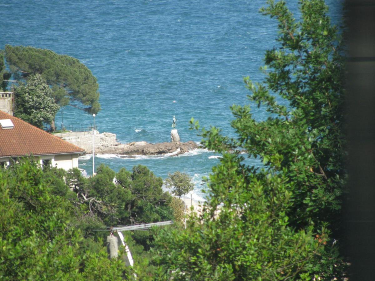 Apartment Valentina Opatija Exteriör bild