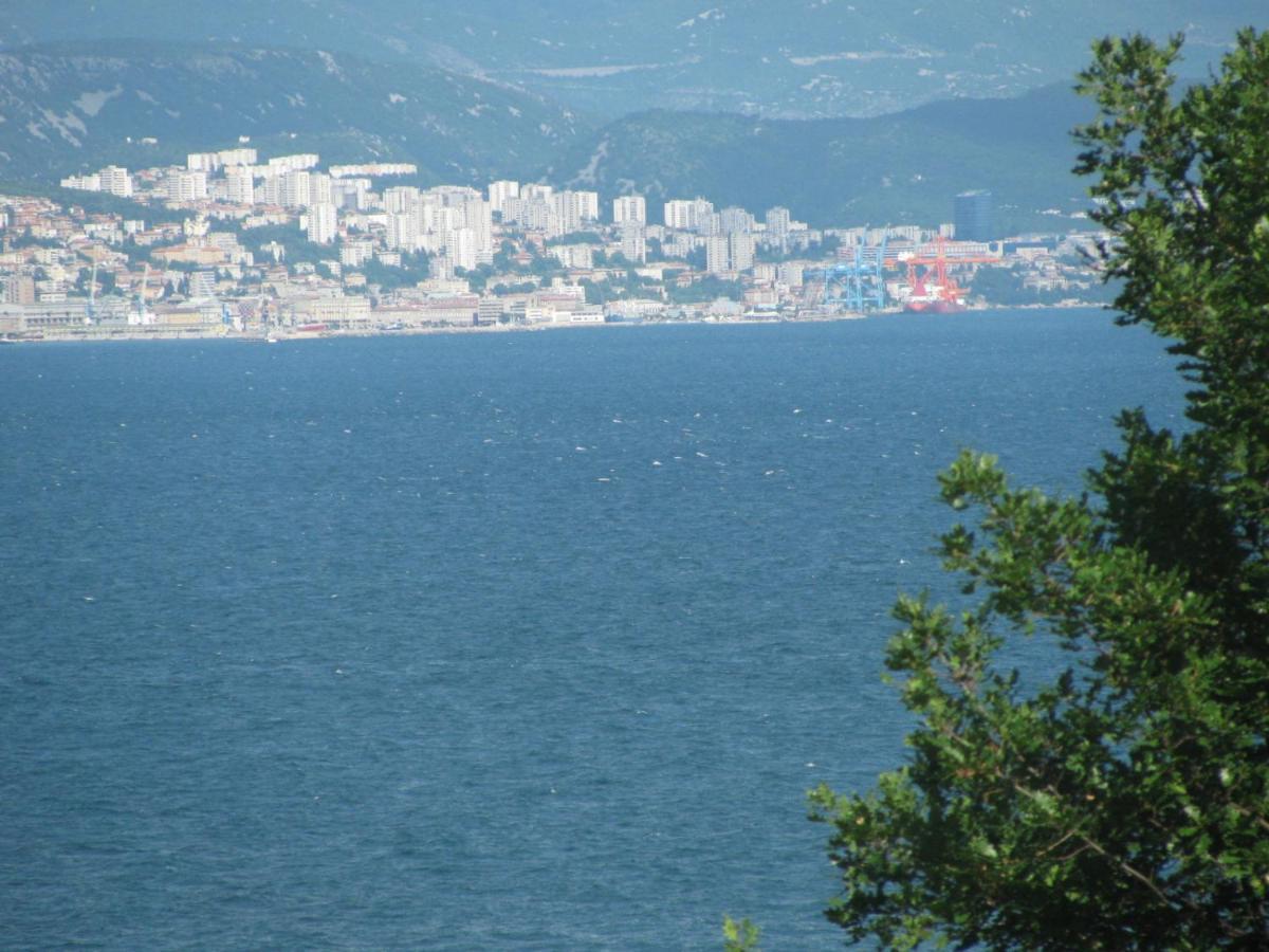 Apartment Valentina Opatija Exteriör bild
